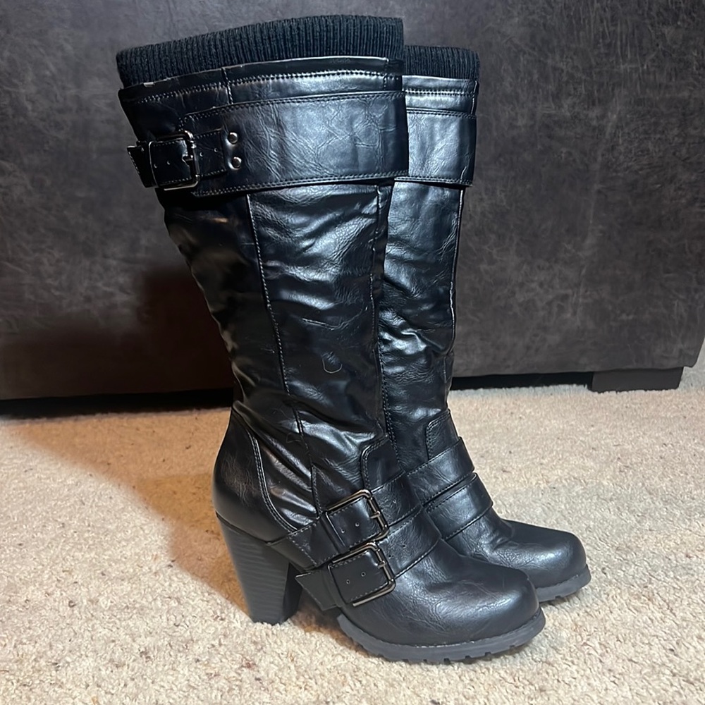 Nicole- Black Over the Calf Heeled Boots
-Size 6
Used